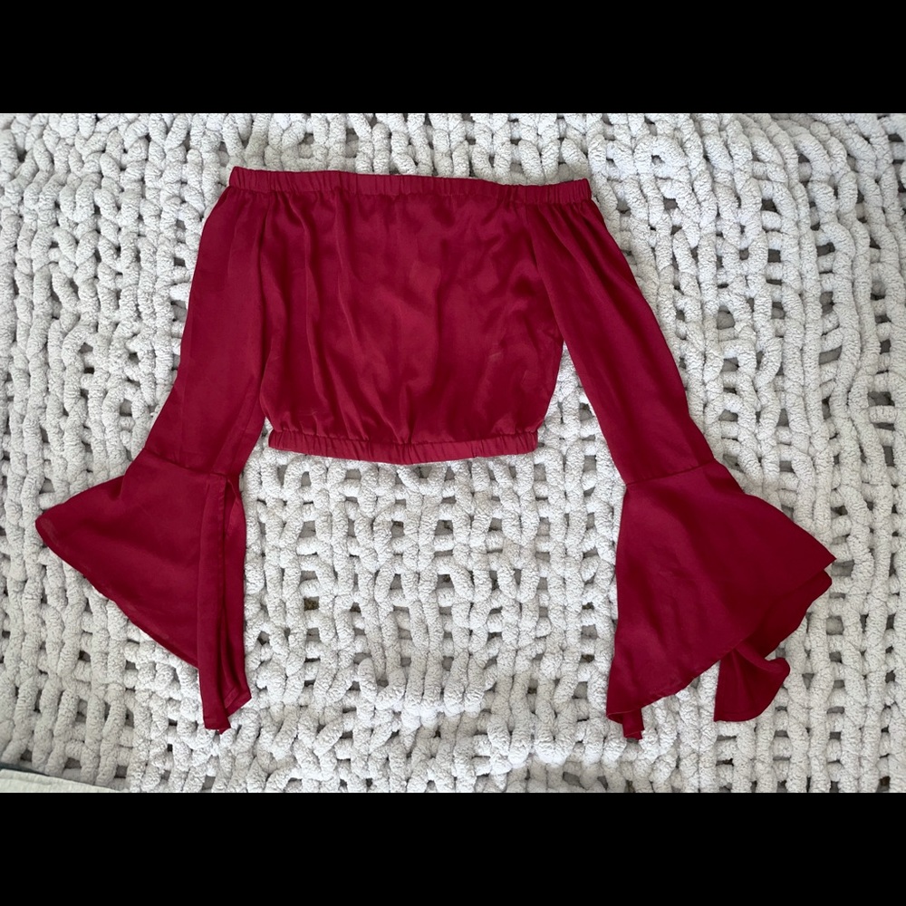 Burgundy flared sleeved crop top